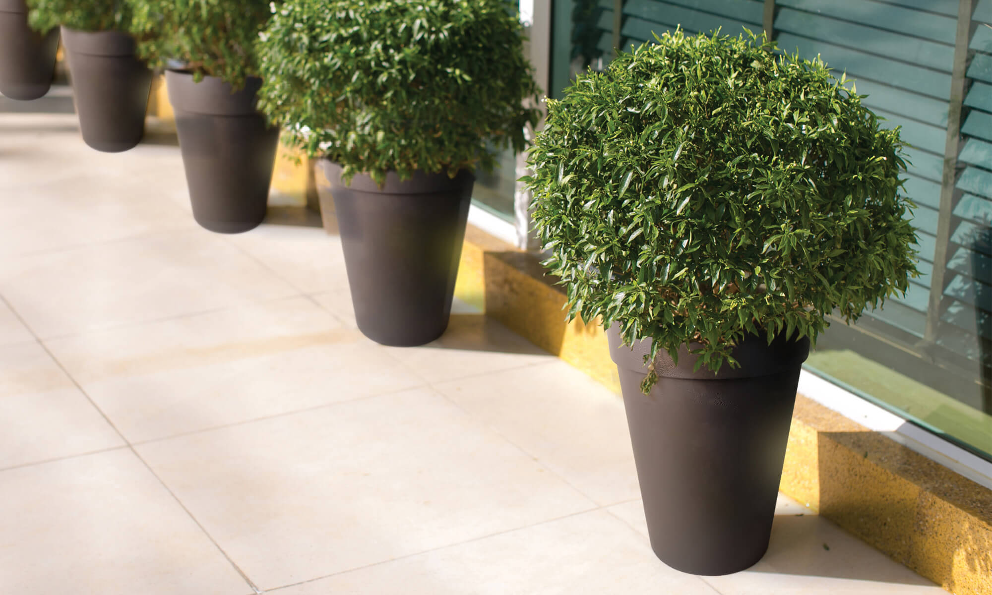 Baba self-watering decoration flower pot for landscaping